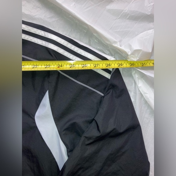 Adidas Men’s Clima Proof 100% Polyester Lightweight Black Windbreaker Jacket Lg - Picture 10 of 16